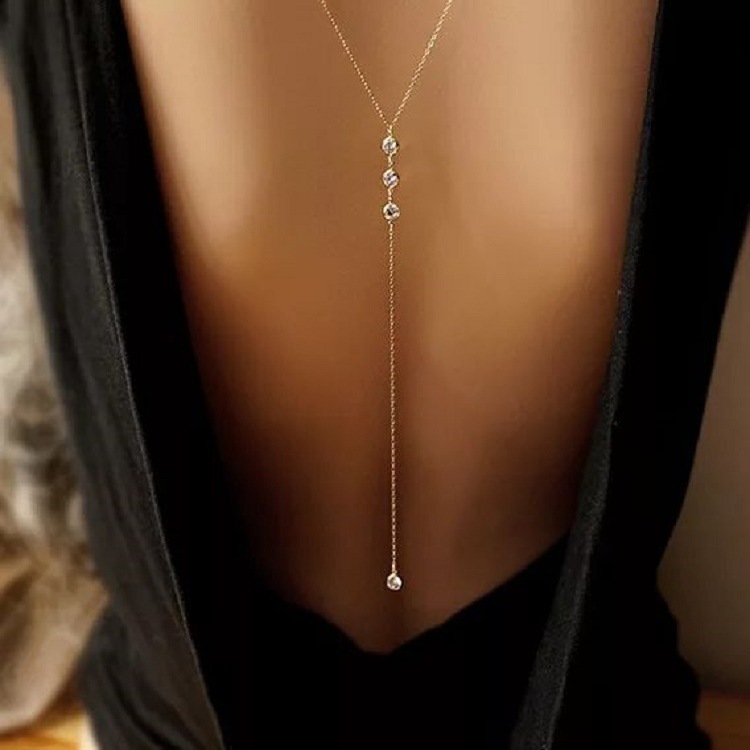 Collier chaîne arrière en stra - Body Chain Jewelry avis et prix