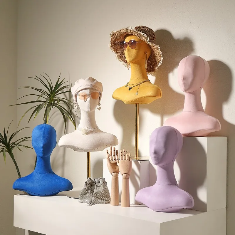 Accessoires de mannequin pour  - Body Jewelry Store avis et prix